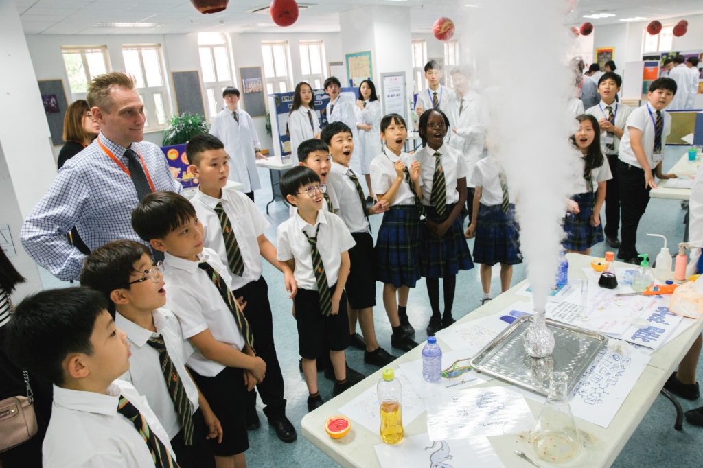浅析国内的国际学校